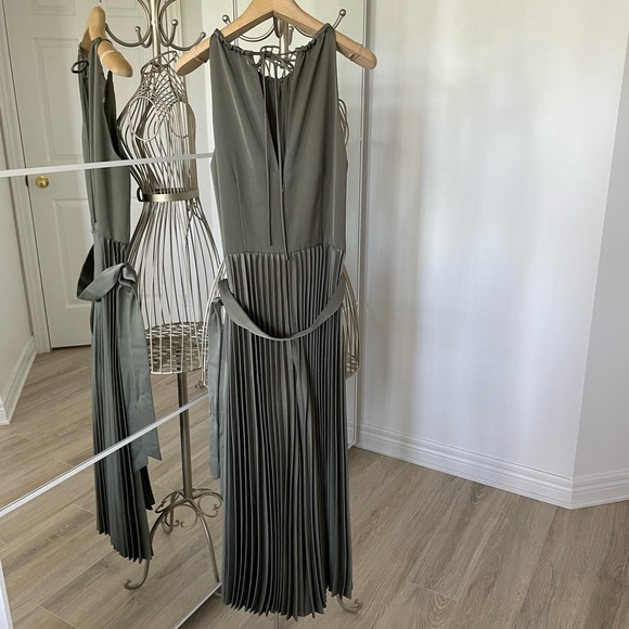 Club Monaco jumpsuit - Picture 2 of 4